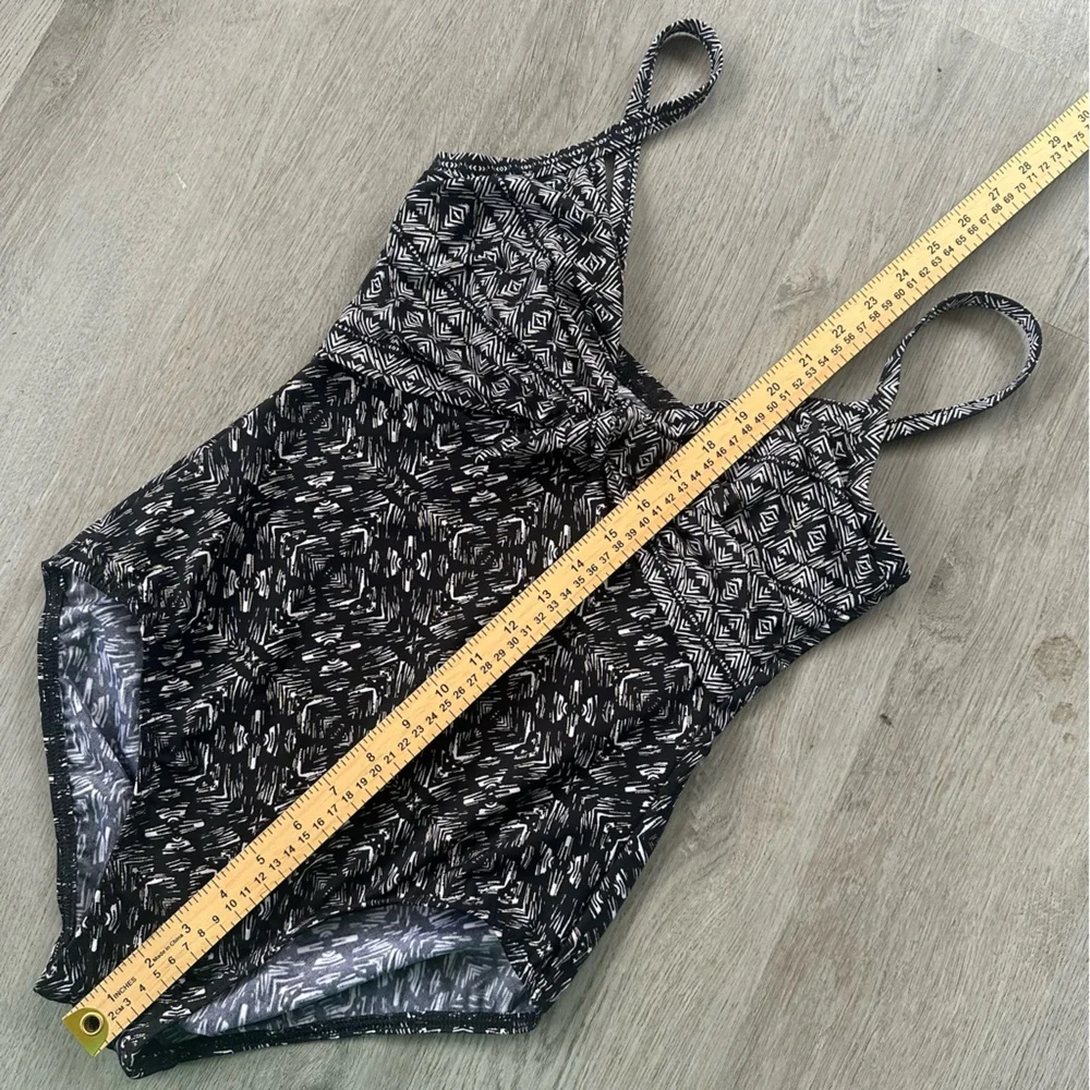 Miraclesuit women’s approximate